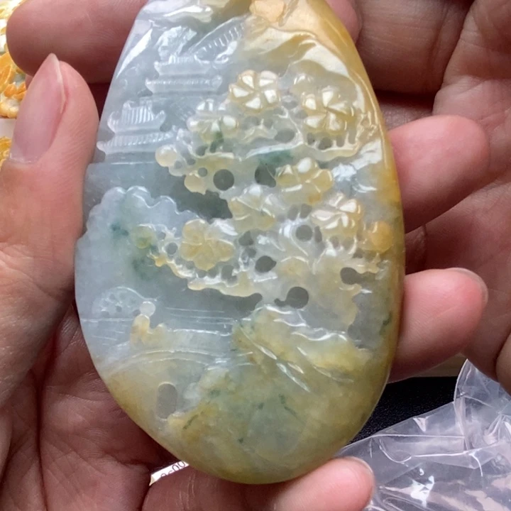 翡翠吊坠(不含链)未镶嵌F*9560