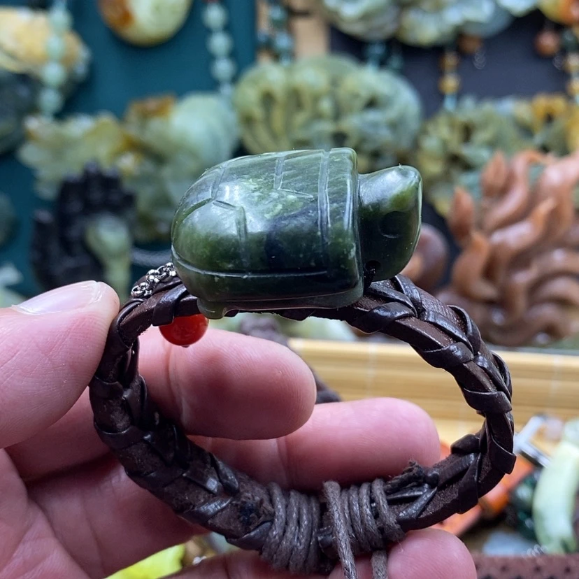 【闪购商品】未镶嵌岫玉手牌