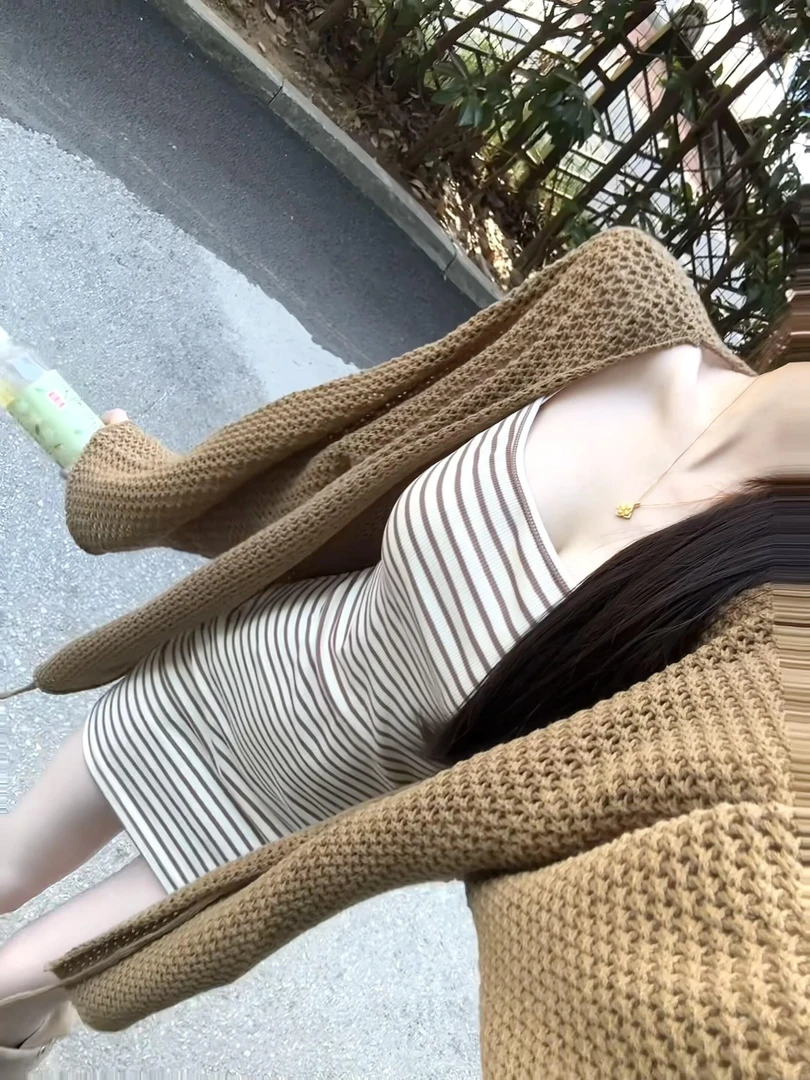 秋日温柔感 性感纯欲条纹吊带连衣裙女辣妹显瘦包臀短裙针织开衫