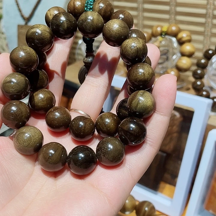 金丝楠金丝楠木阴沉绿料1.5手串