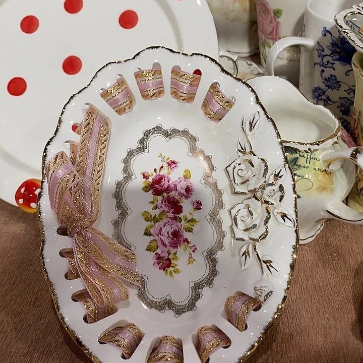 瓷片一个，111111111111111111