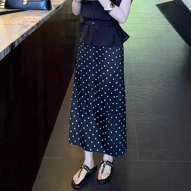 芯娇晴黑色波点醋酸半身裙女夏季新款今年流行垂感缎面a字包臀裙