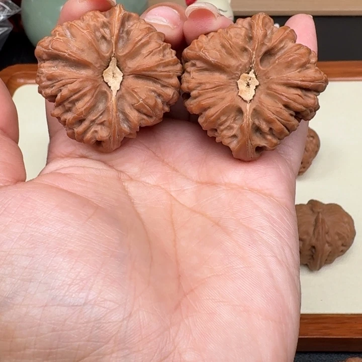把件文玩核桃全品凹地42