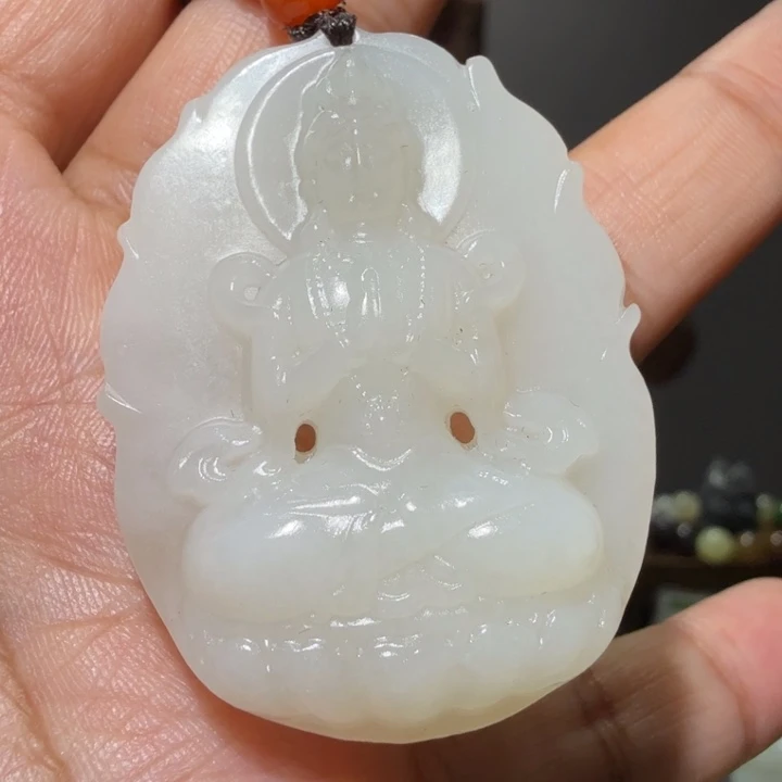 颈饰未镶嵌和田玉