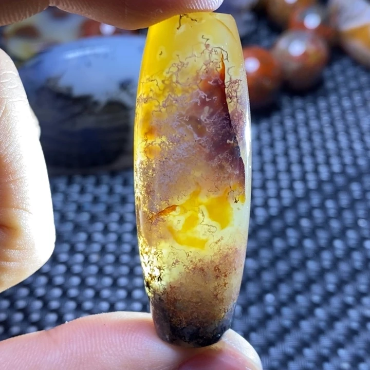 玛瑙/玉髓颈饰足铂镶嵌