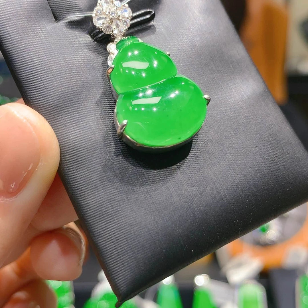 【闪购商品】颈饰银S925镶嵌翡翠41柒姐