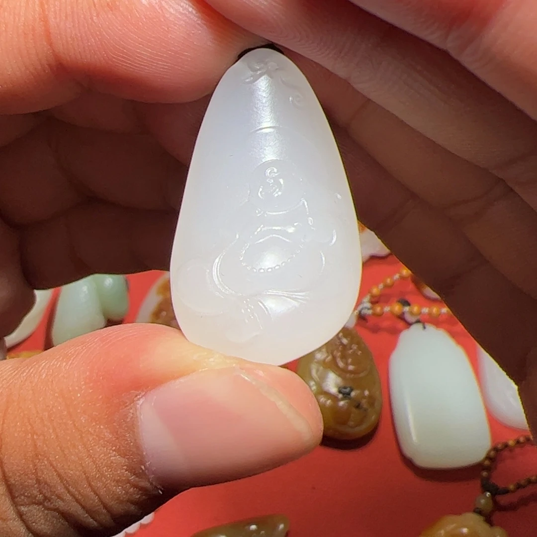 和田玉未镶嵌吊坠(不含链)