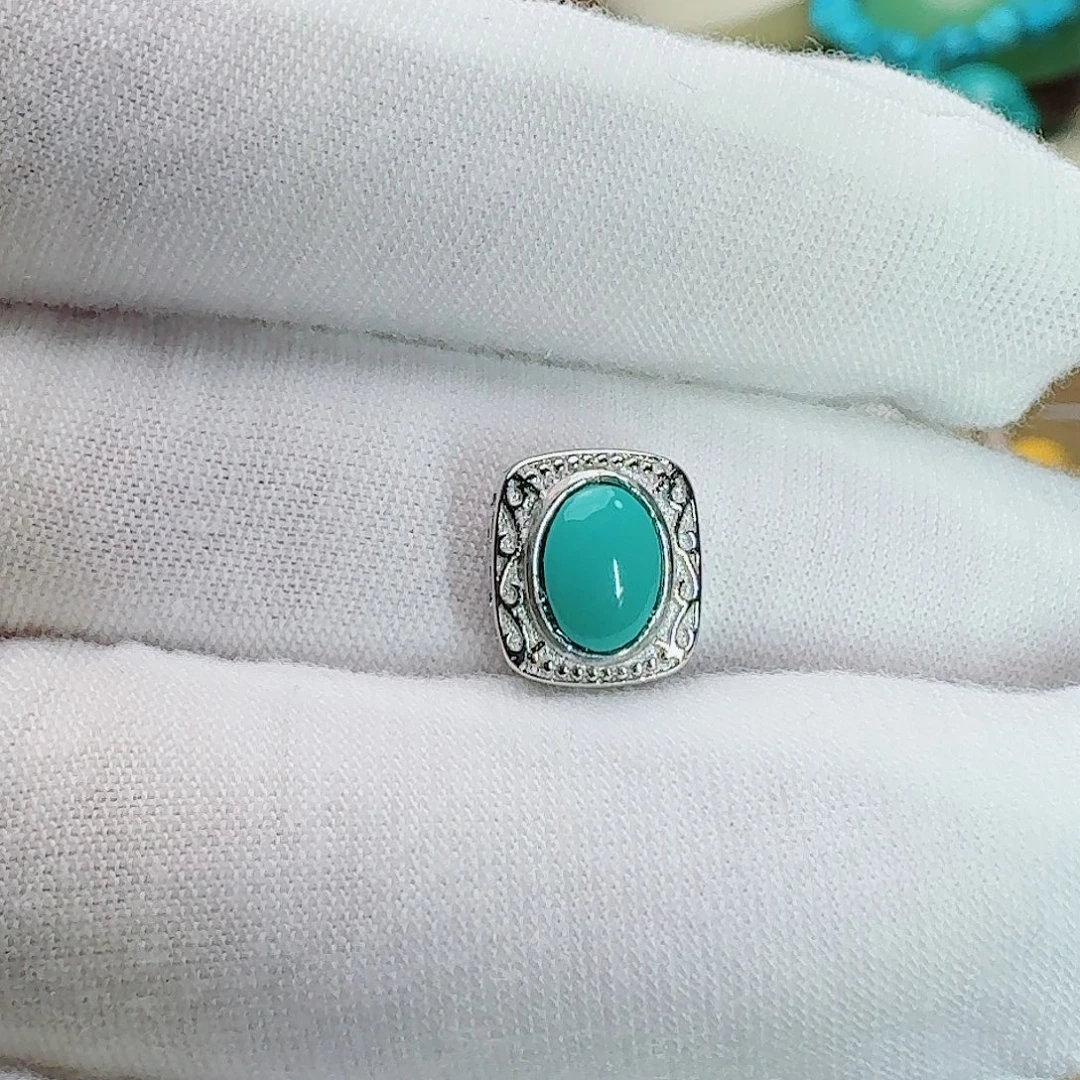 绿松石银S925镶嵌珠宝奇石精致背云