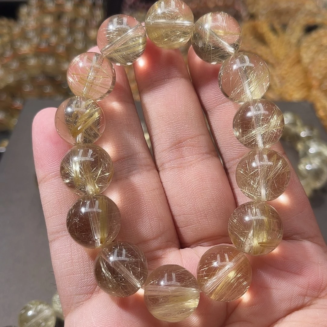 四***月未镶嵌水晶手串维纳斯