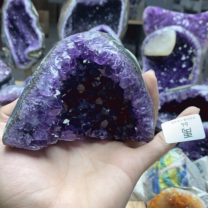 紫晶大型摆件（非配饰）未镶嵌