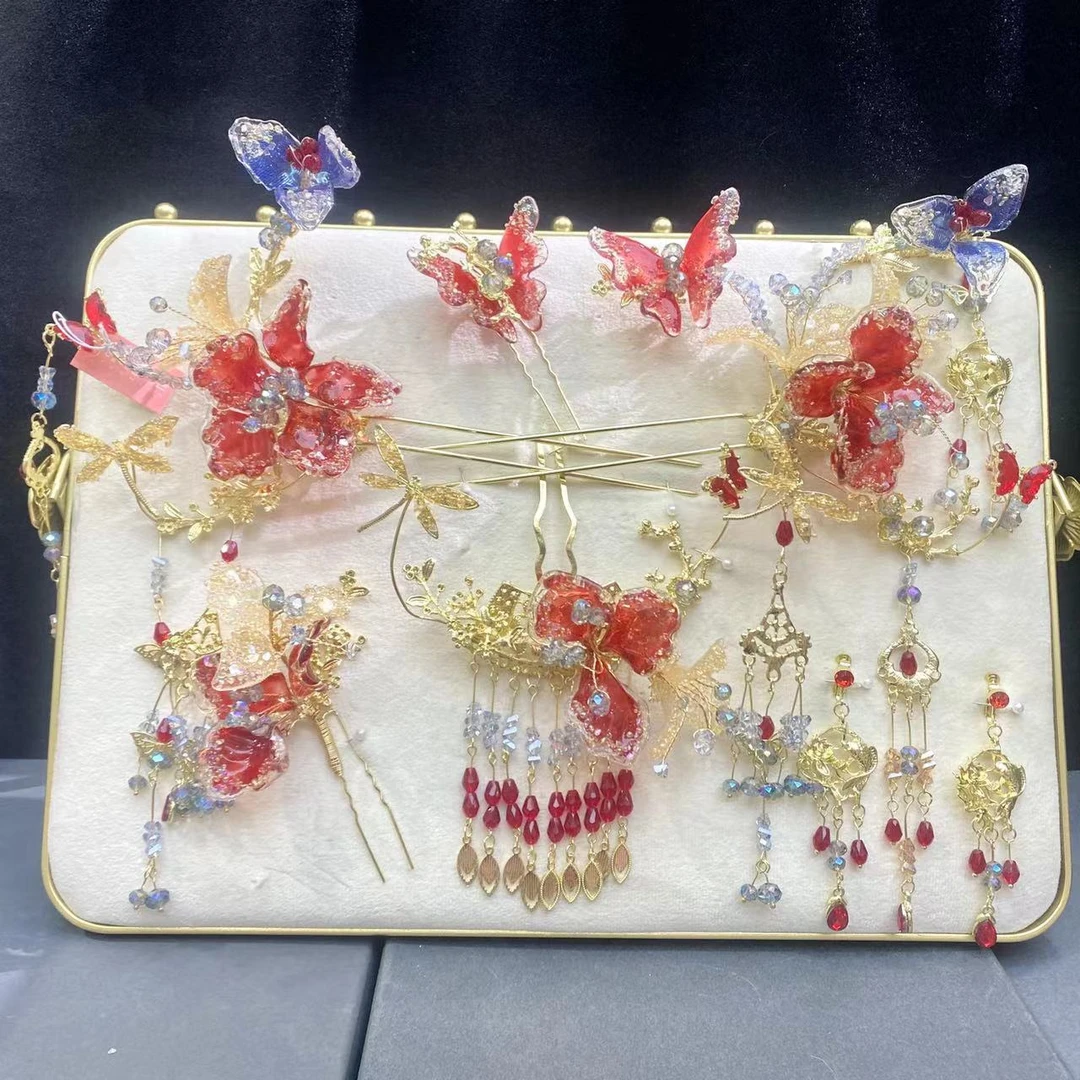 非金属亚克力婚庆饰品 新中式新娘头饰红色古典黑盒1165