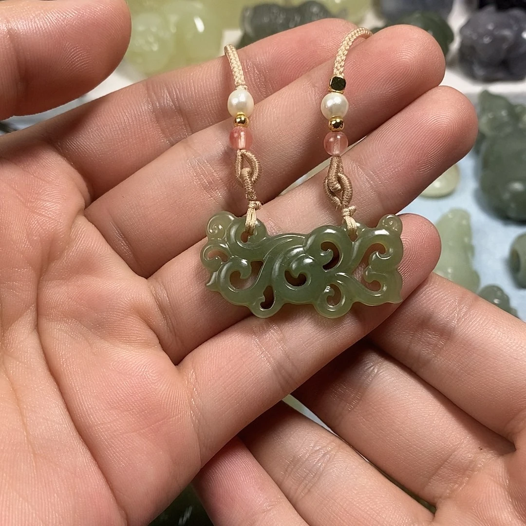 和田玉未镶嵌挂件