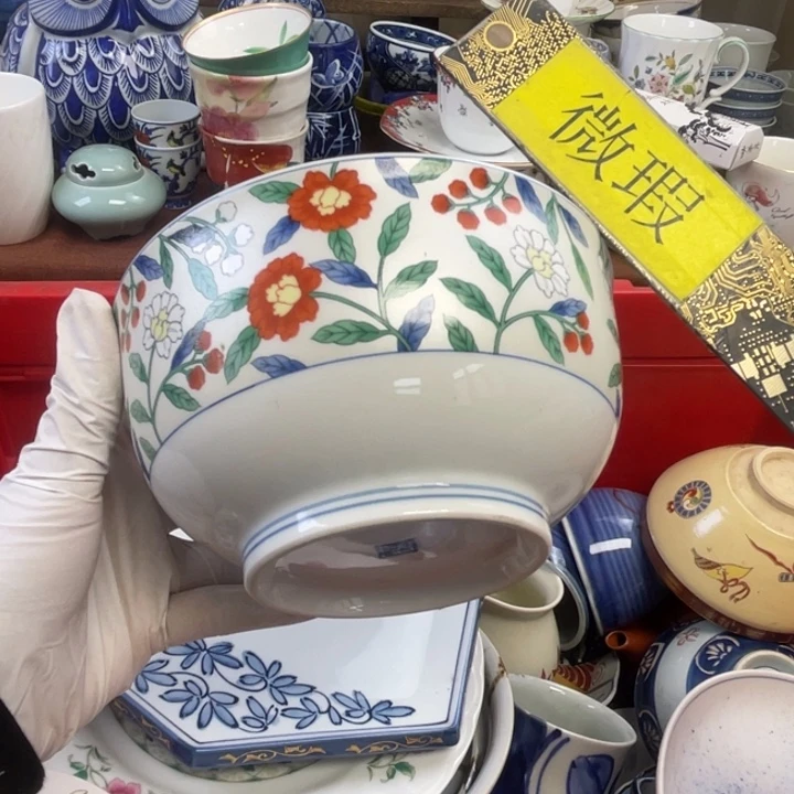 他家瓷器真美…开播了