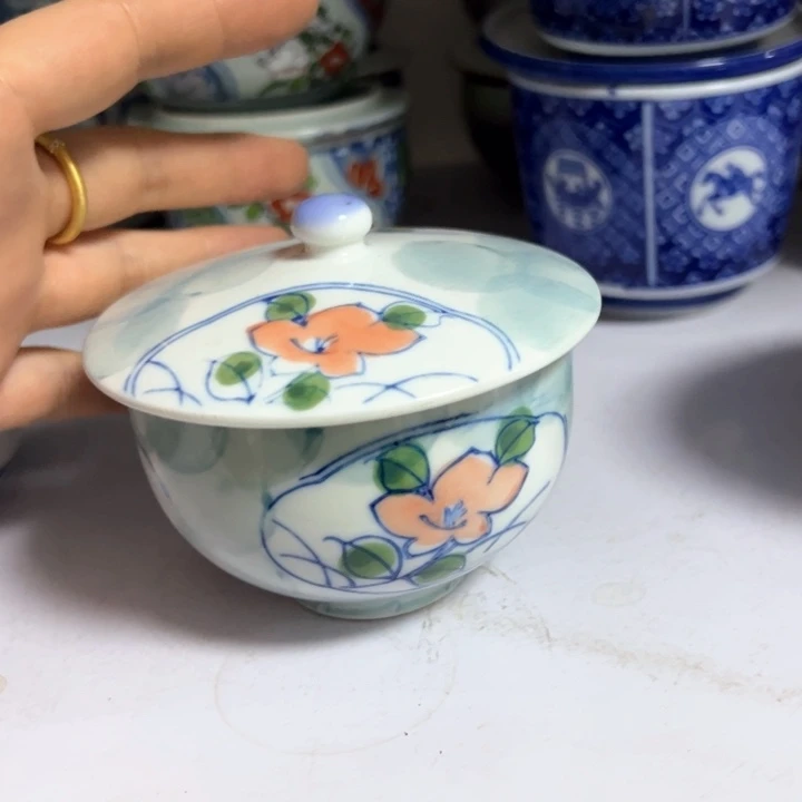 盖碗瓷器直播放漏中