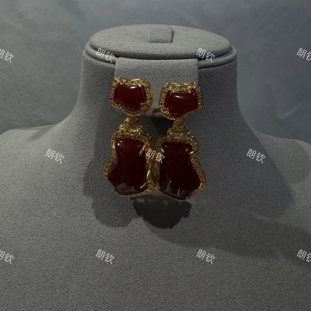 朗钦/新款酒红色衬衫