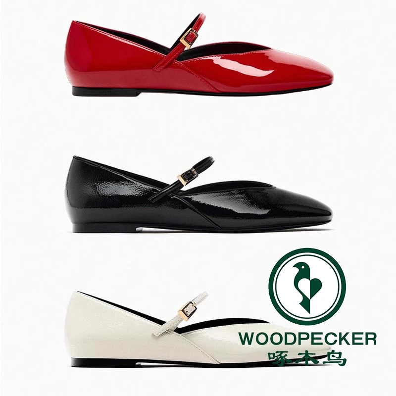 啄木鸟2025秋季新款平跟一字带搭扣玛丽珍单鞋圆头红色漆皮平底鞋