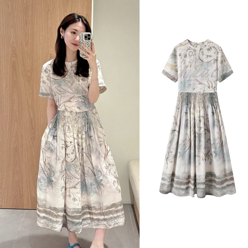 新款休闲印花显瘦收腰圆领短袖连衣裙长裙【8333】