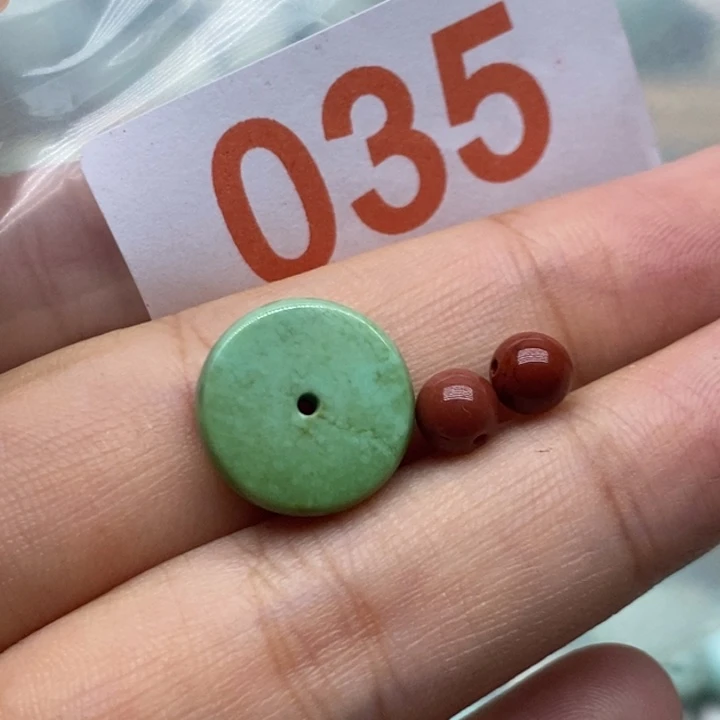 南红玛瑙未镶嵌珠宝奇石山**你