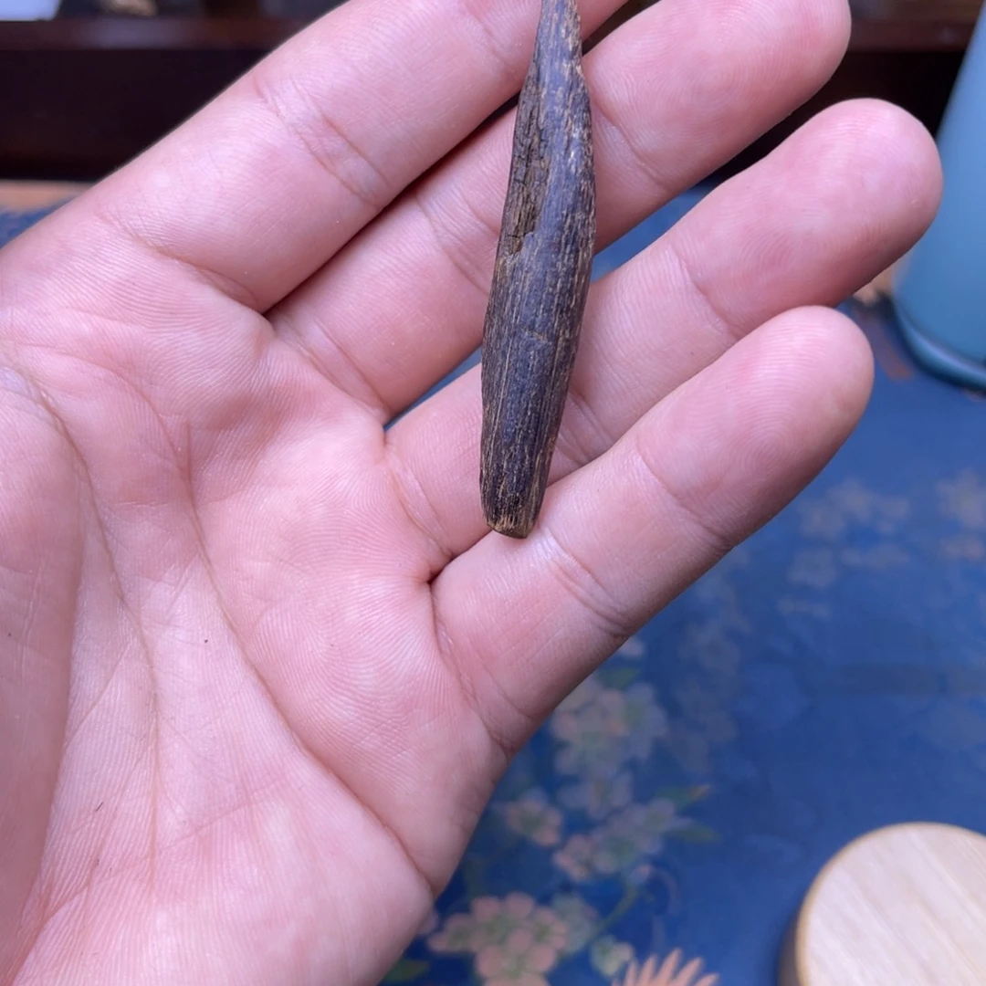 沉香碎屑沉香越南大山沉水淳化树心3克