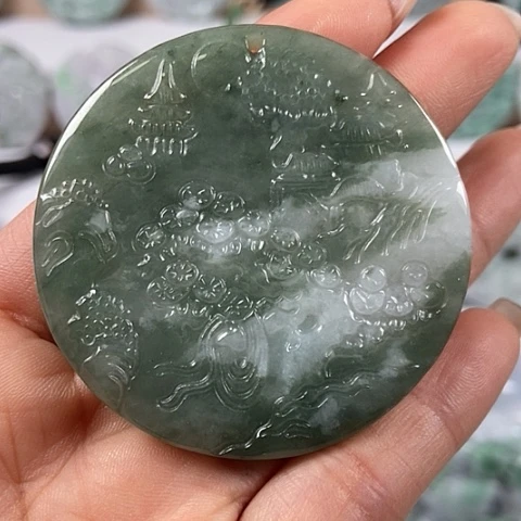 翡翠颈饰未镶嵌山水牌福利