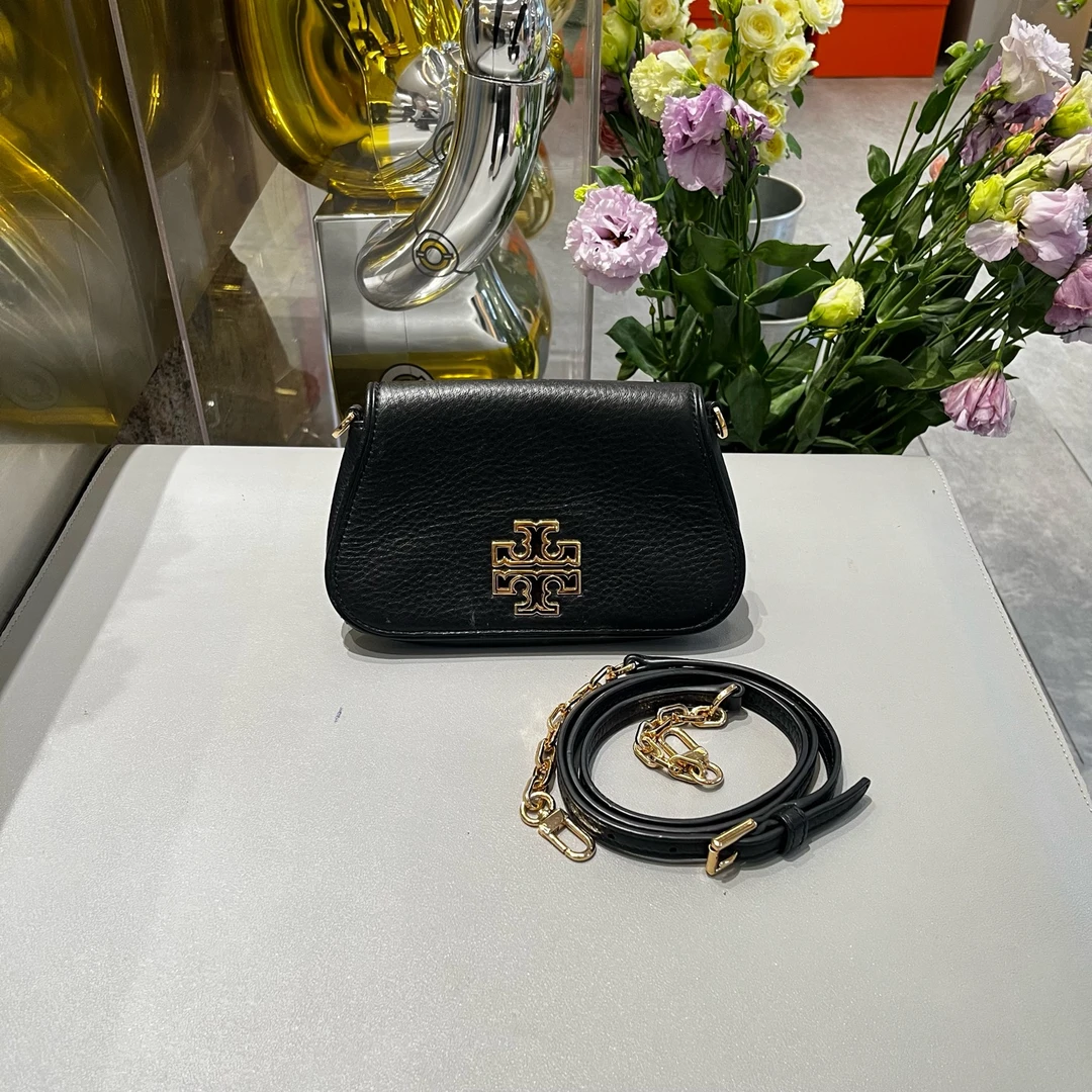 99新 TORY BURCH/汤丽柏琦 黑金链条单肩包 皮质柔软 做工精致