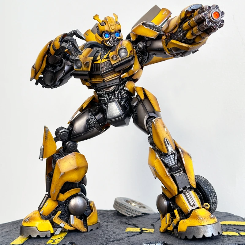 变形金刚玩具合金大黄蜂模型汽车人手办机器人雕像机甲桌面摆件