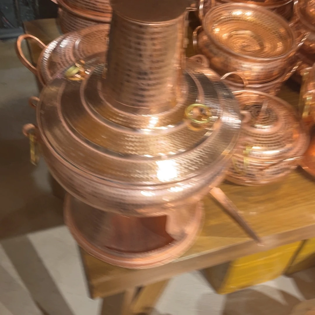 28碳火锅手工锻打工艺