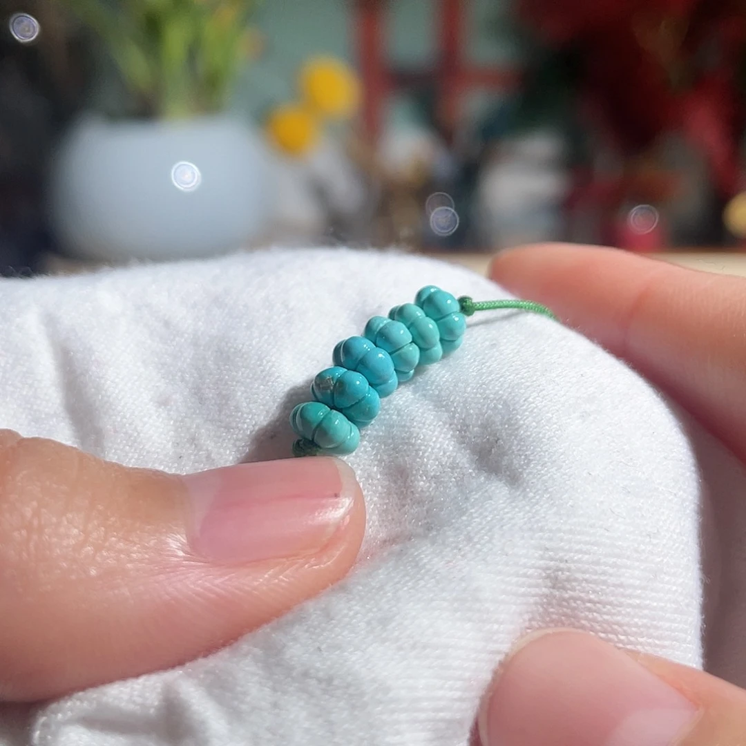 绿松石配饰未镶嵌