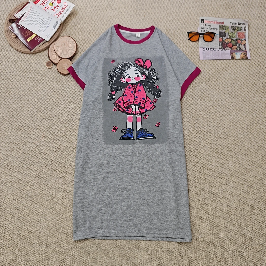2025夏季新款休闲卡通印花短袖连衣裙2383