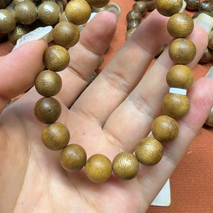 大叶紫檀（黑酸枝木类）