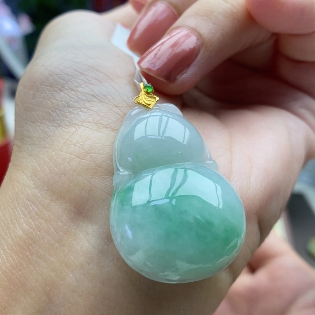 翡翠18K金镶嵌颈饰吊坠20