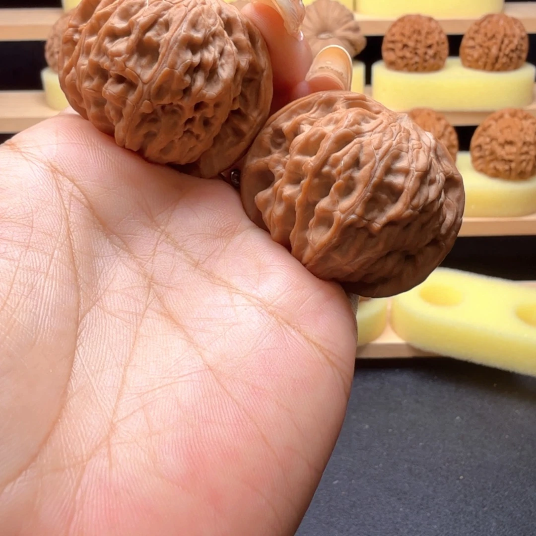 鹦***生核桃全品42尺磨盘