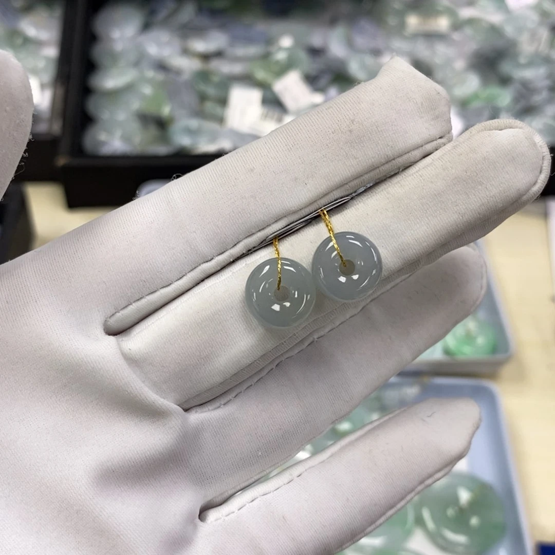 翡翠未镶嵌颈饰平安扣随机发一