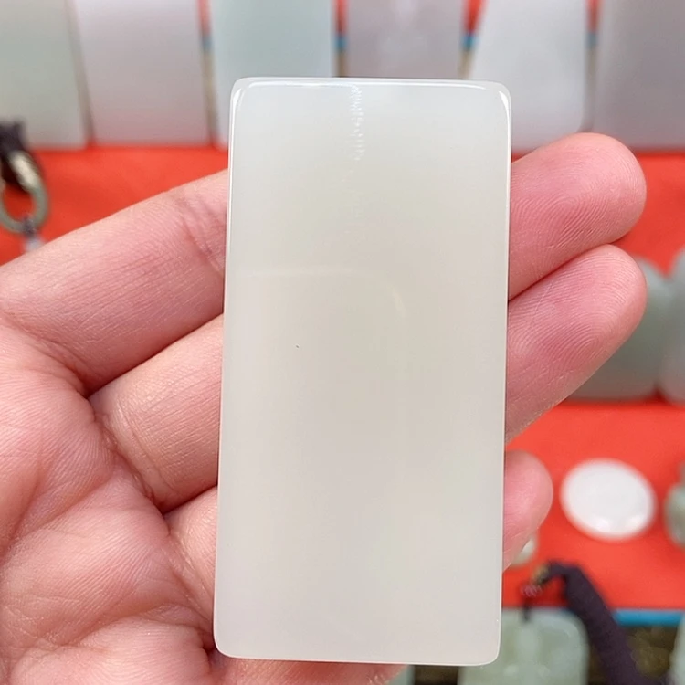 【闪购商品】颈饰未镶嵌和田玉