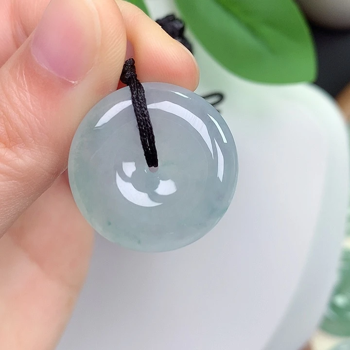翡翠未镶嵌颈饰平安扣 24.7-5.8mm