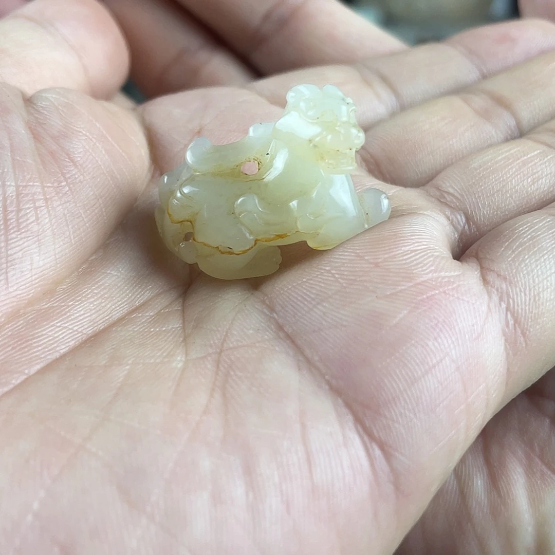 和田玉（糖玉）未镶嵌挂件