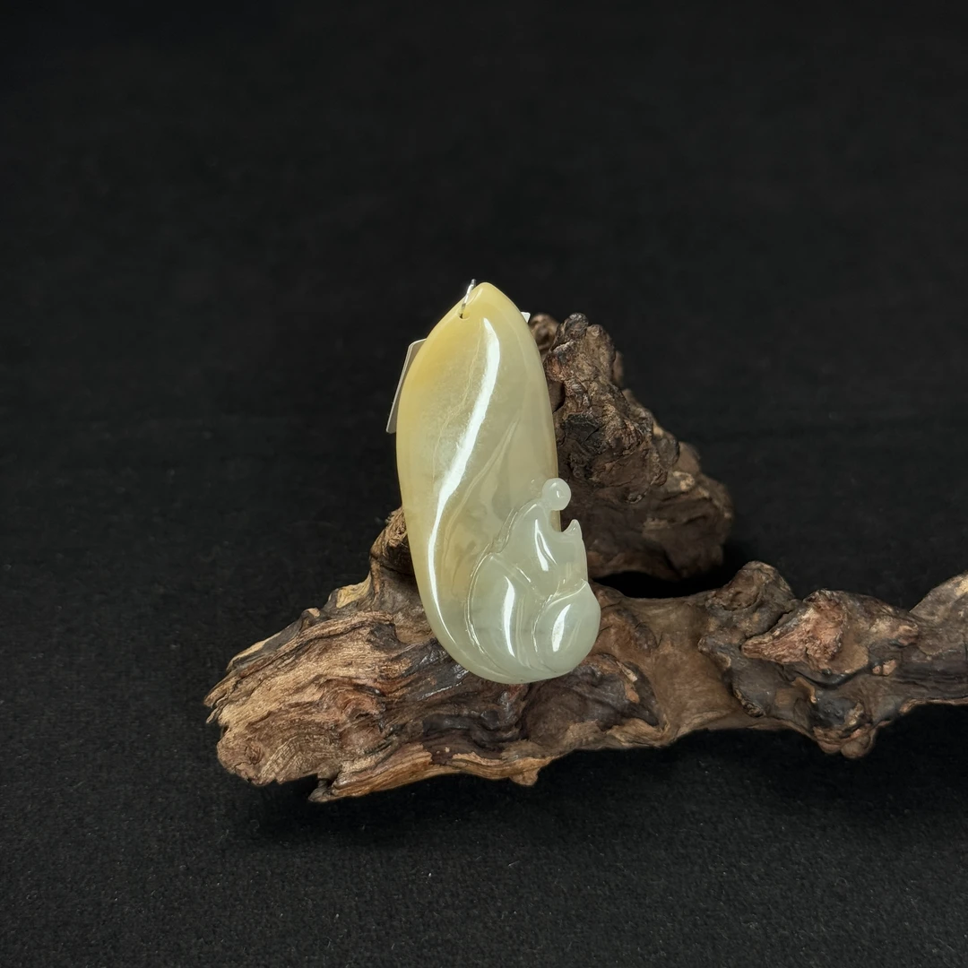 【诚翠拍品第九十七期午】翡翠48吊坠HQT7031