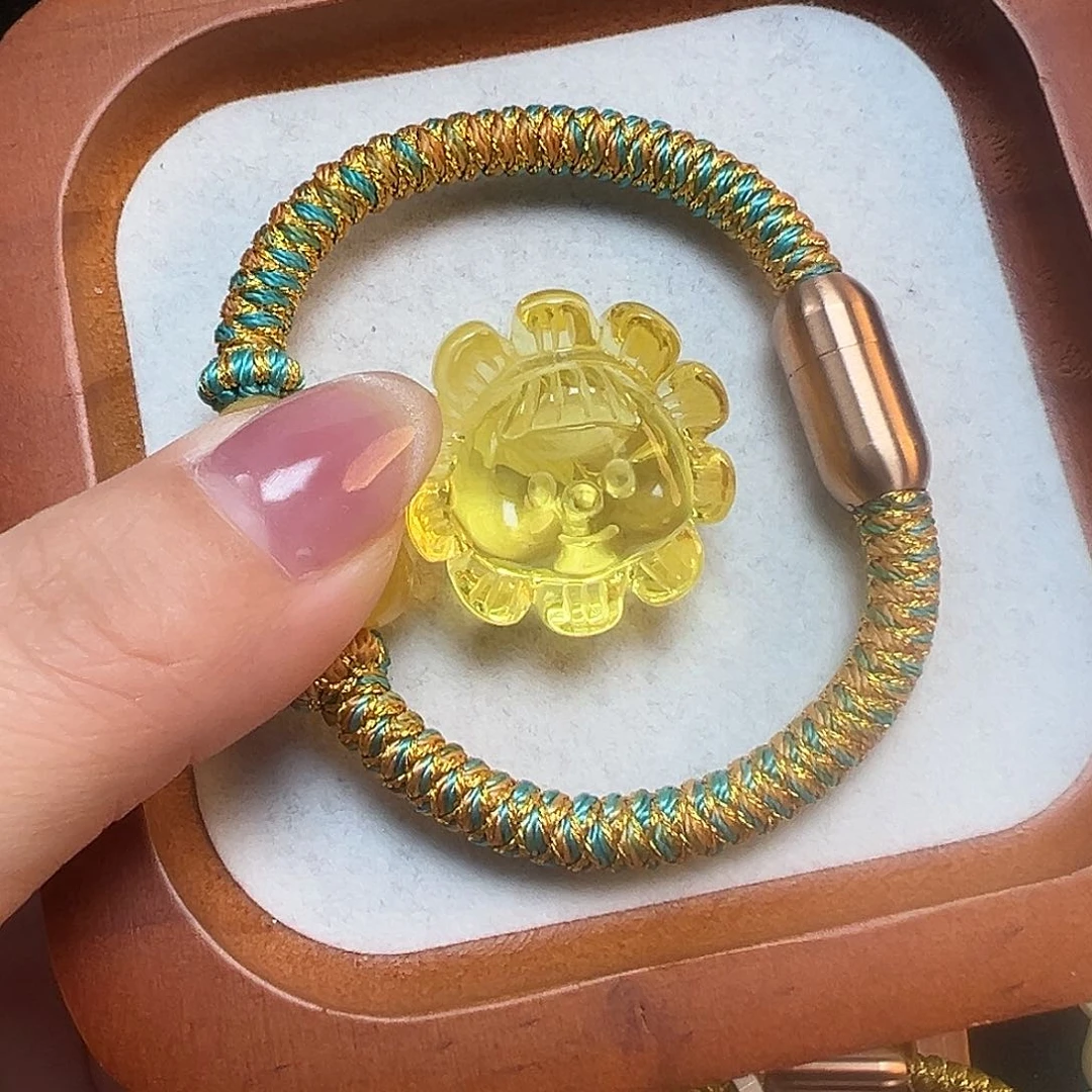 琥珀裸石未镶嵌h****j太阳花多妹