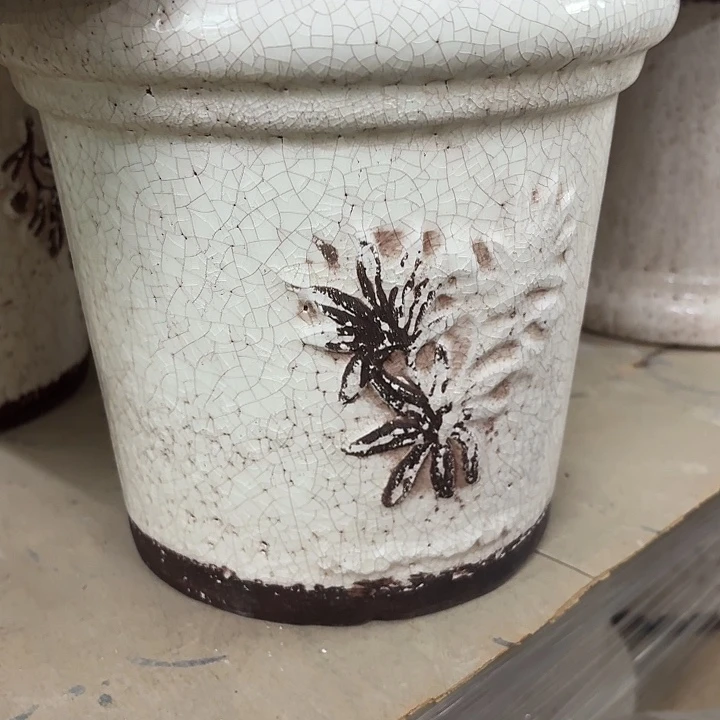 许纯的花房 白色香草釉面