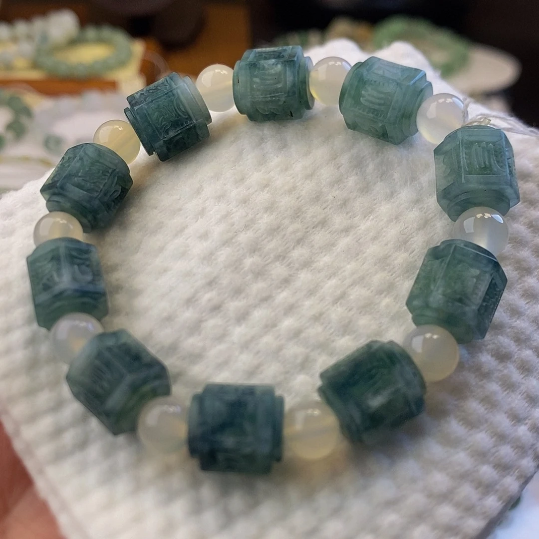 定制翡翠未镶嵌翡翠