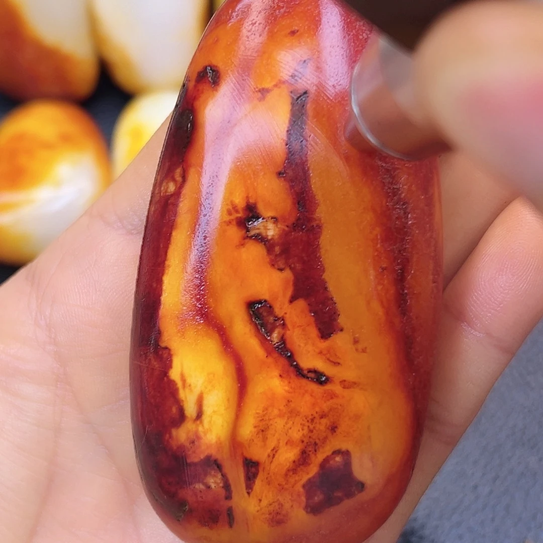 和田玉未镶嵌珠宝奇石