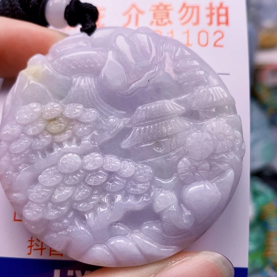 吊坠(不含链)未镶嵌翡翠