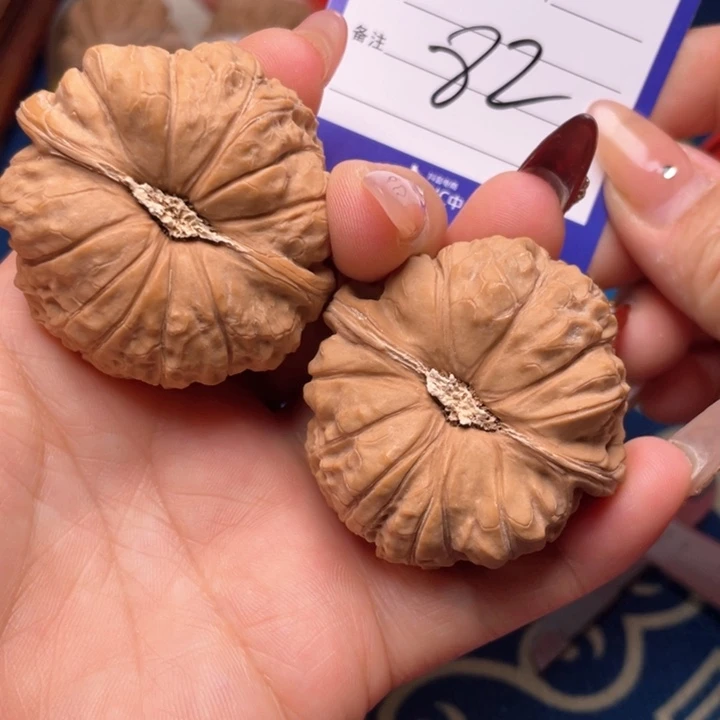 文玩核桃吊坠高*46南瓜82