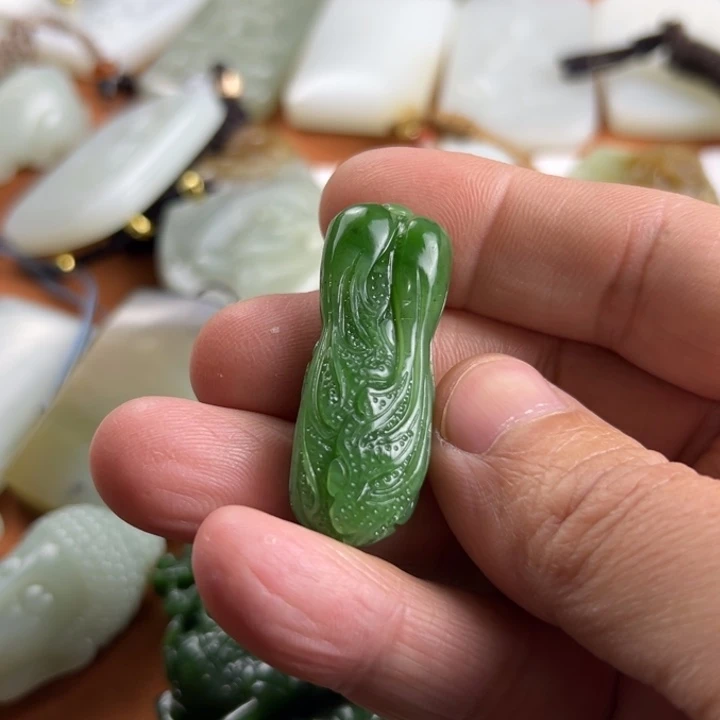 未镶嵌和田玉挂件