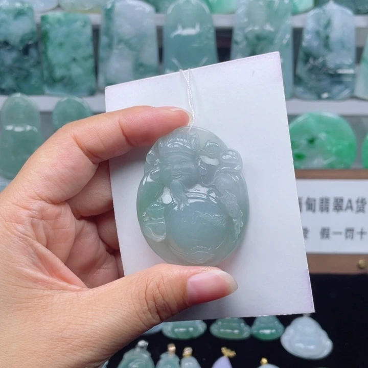 颈饰未镶嵌翡翠财神