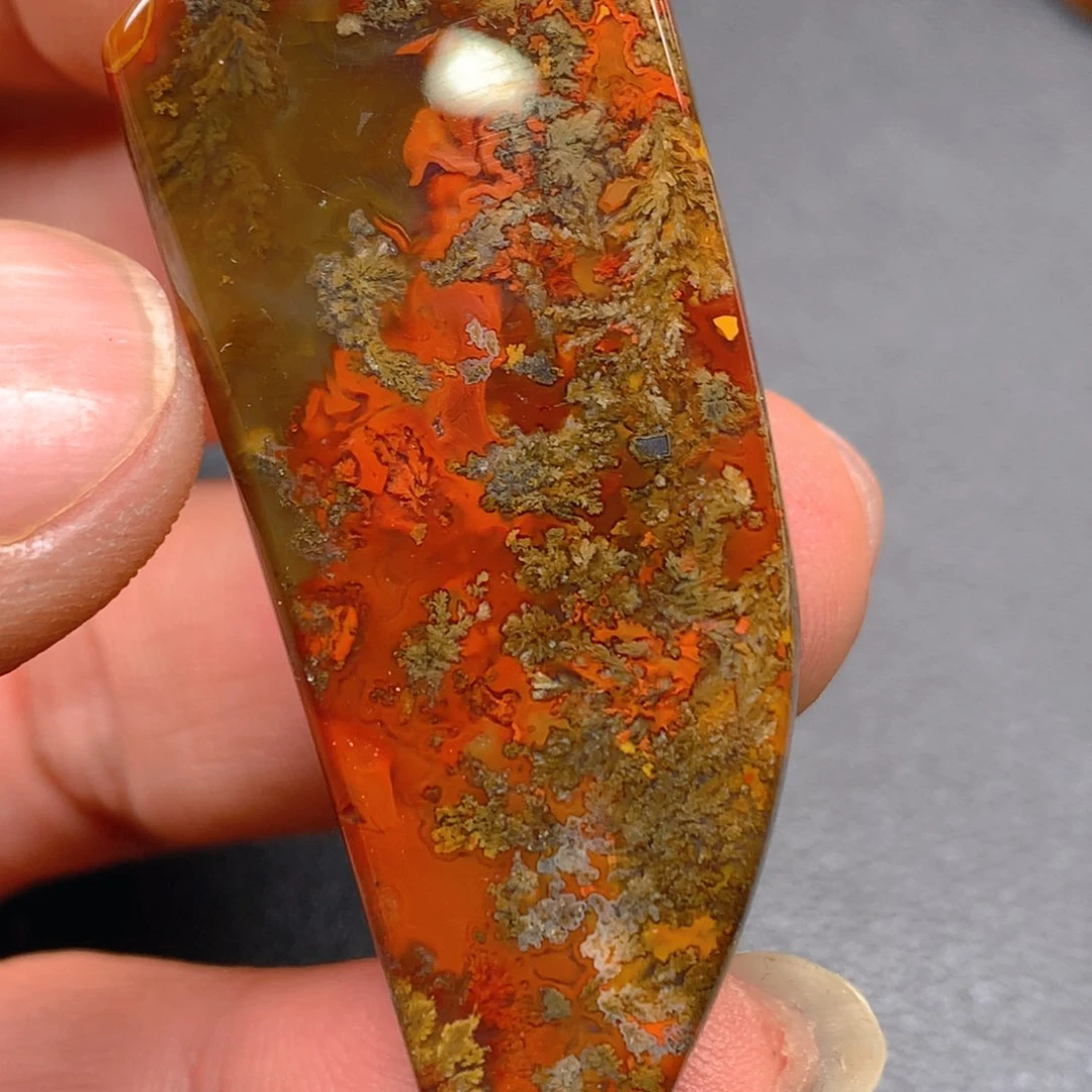 未镶嵌颈饰玛瑙/玉髓寻*