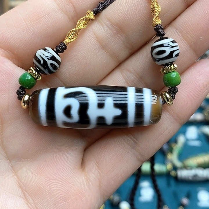 合金颈饰玛瑙/玉髓