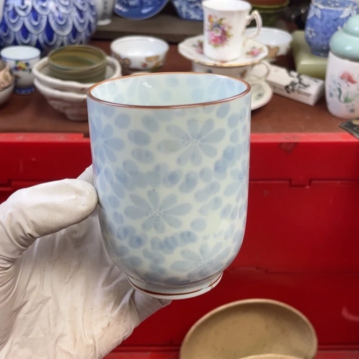 他家瓷器真美…开播了