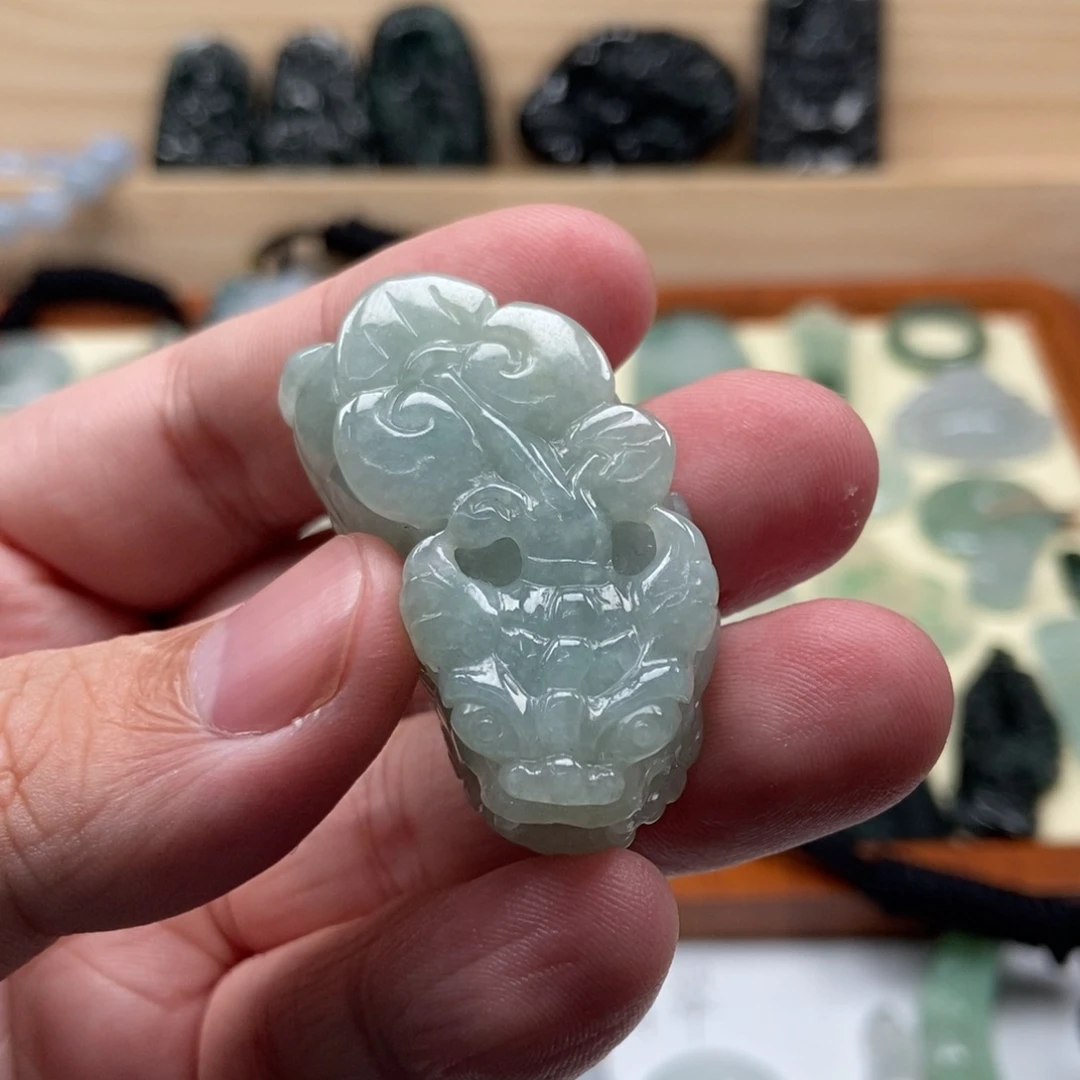 翡翠未镶嵌颈饰貔貅天然缅甸ａ货翡翠男女礼物高级感