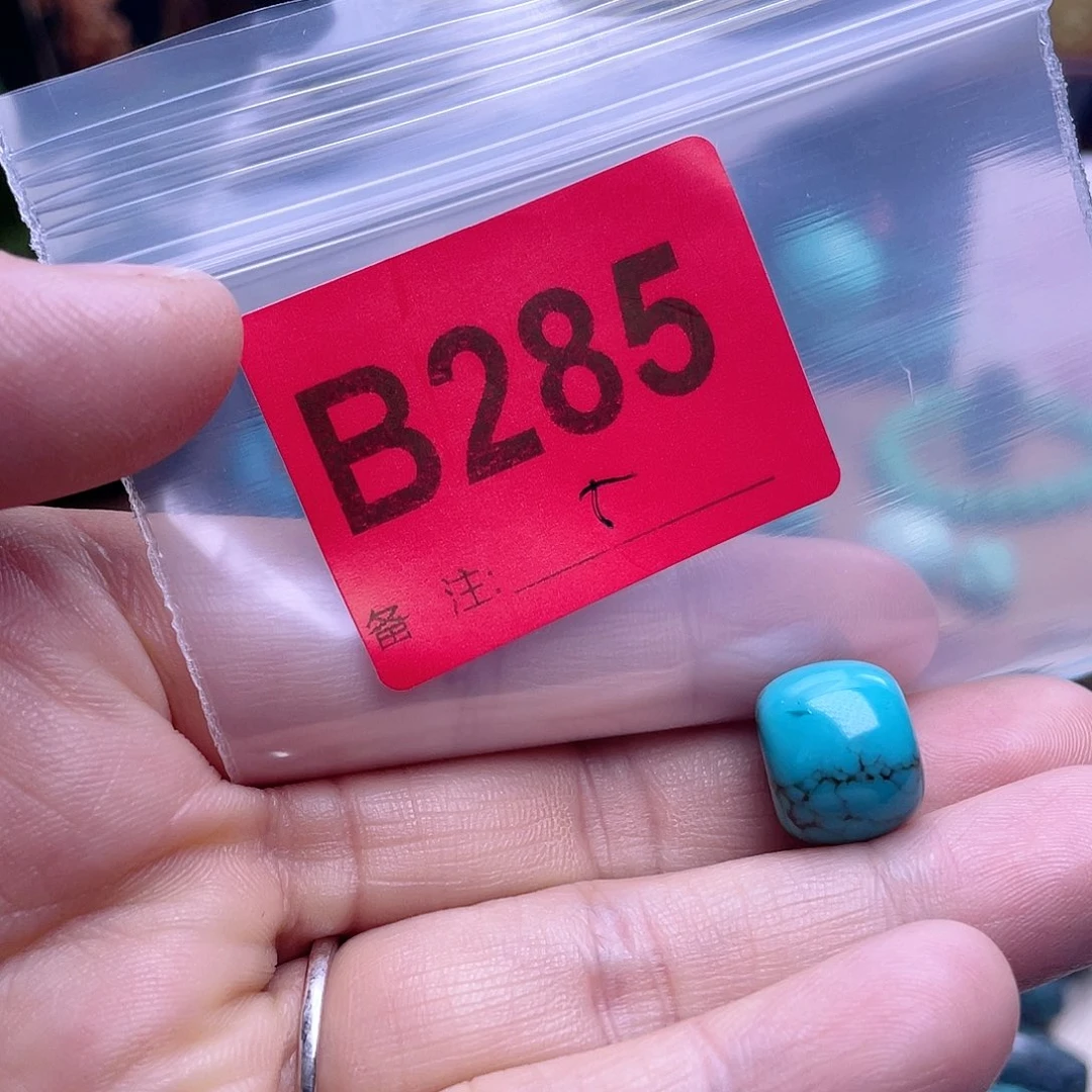 十堰原生态绿石头特色手工配饰